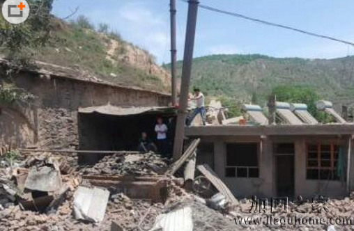 吳起一農家小院鍋爐爆炸煙囪炸飛50米2人受傷