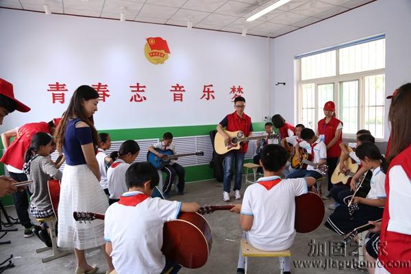 愛心支教淪為賺錢工具，這樣的扭曲的“生意經(jīng)”你是否經(jīng)歷過