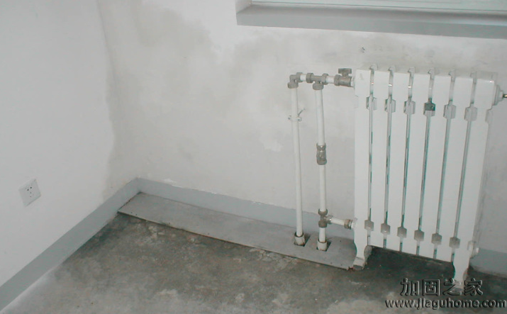 屋外在下雨家里也在“下雨”，論防水補(bǔ)漏的重要性