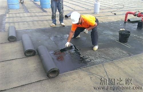 要想房屋不漏水，關(guān)鍵是防水層要做好??！