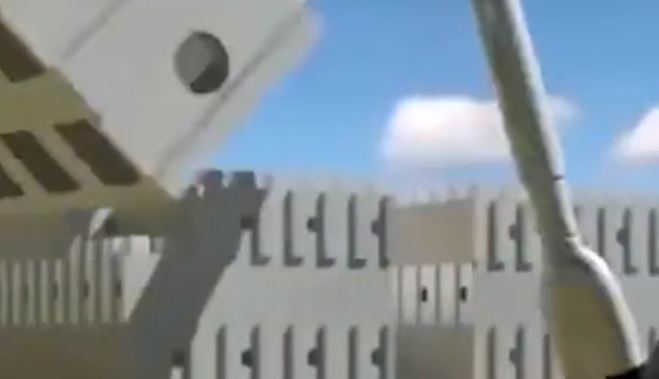 國內(nèi)引進一臺全自動砌墻機, 一天的工作量比工人1個月都多, 老板樂了