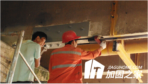 置換混凝土加固施工時，需要注意什么問題？