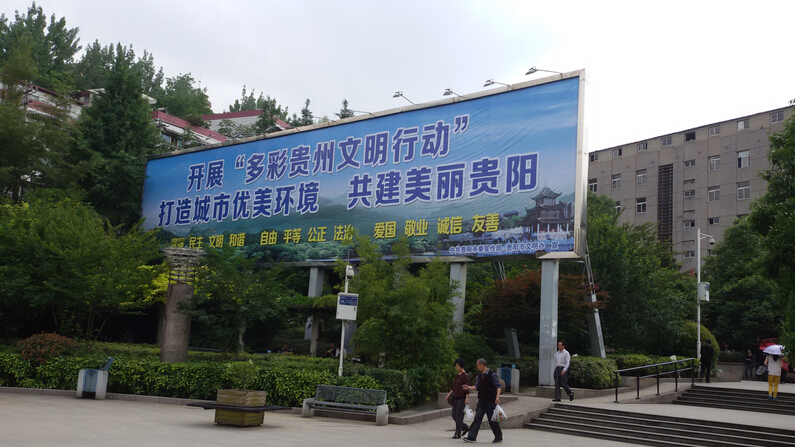 1534306125298289.jpg 629981_201782104917515.jpg