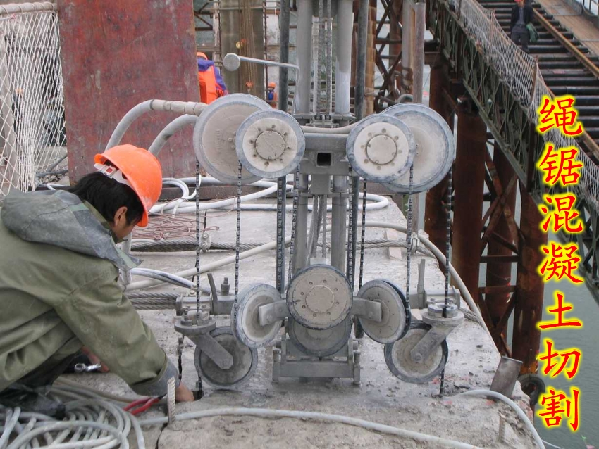 1534689444638209.jpg 20141017143926518_conew1.jpg