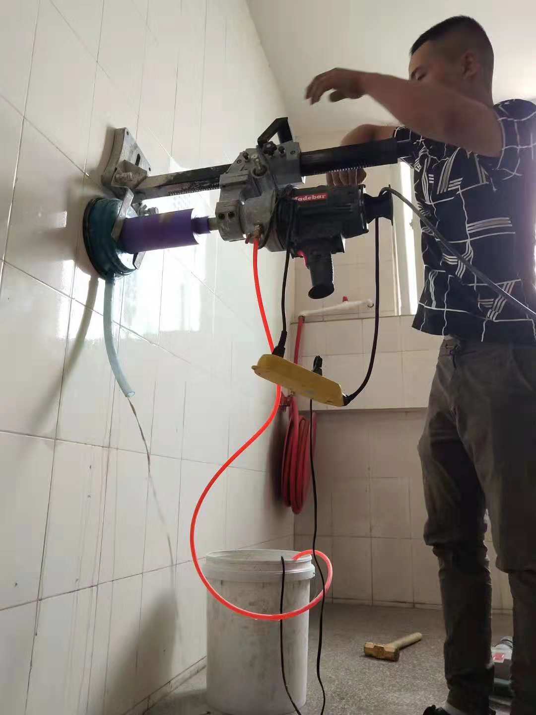 1540274558368225.jpg 62632868870609917.jpg