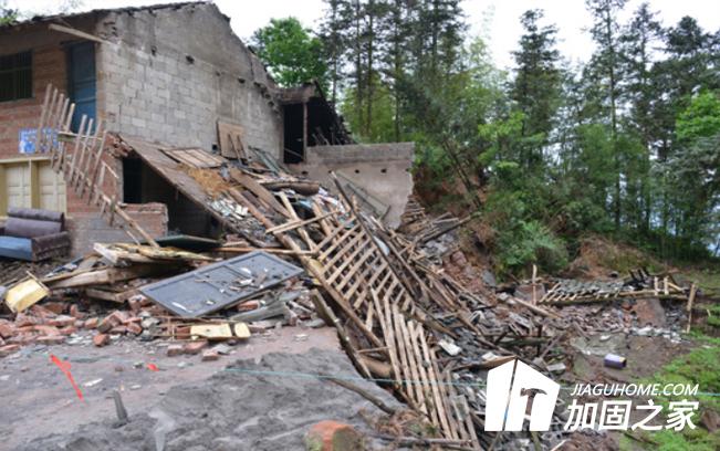 四川敘永山體滑坡，那么房屋需要加固防御山體滑波嗎?