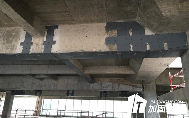 結(jié)構(gòu)加固工程和新建相比，哪個更復(fù)雜?