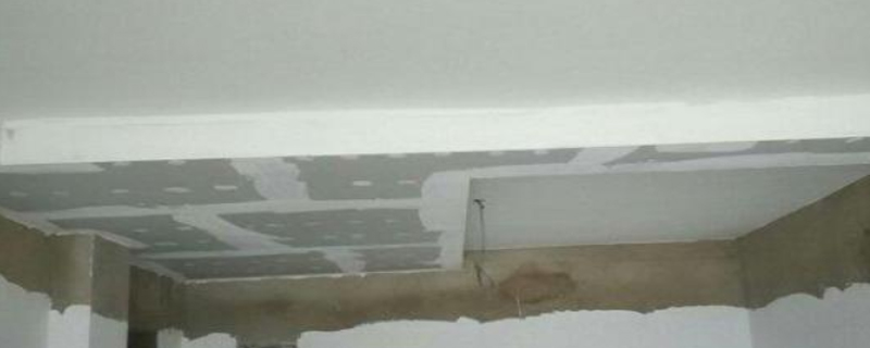 房子刮了膩?zhàn)臃鄱嗑媚茏? width=