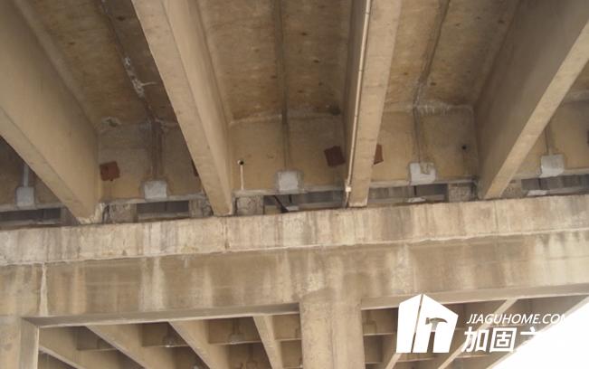 贛州市廠(chǎng)房結(jié)構(gòu)裂縫加固技術(shù)單位