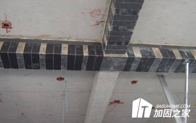 在結構加固補強中，如何保證結構穩(wěn)定的?