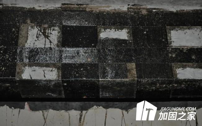 碳纖維被稱(chēng)為最新型的加固補(bǔ)強(qiáng)材料