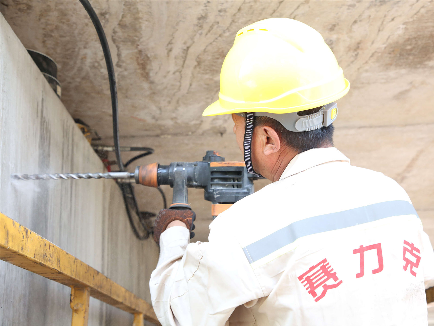 1584329951757386.jpg HN1A8644.jpg