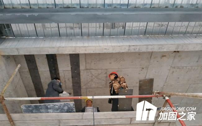 粘鋼加固對(duì)建筑物會(huì)產(chǎn)生哪些好處?