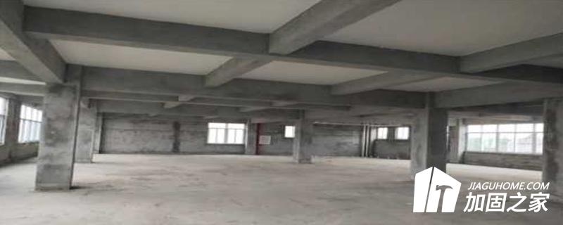 在下列情況下,現(xiàn)有建筑應(yīng)進(jìn)行房屋抗震鑒定