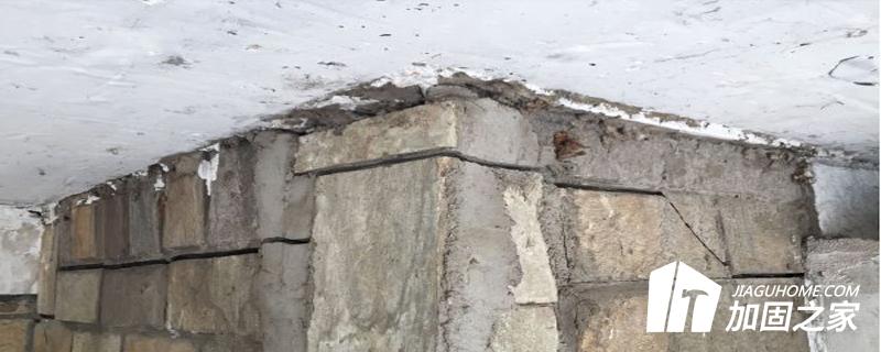 裂縫的產(chǎn)生是否具有安全隱患應(yīng)根據(jù)結(jié)構(gòu)性能來決定