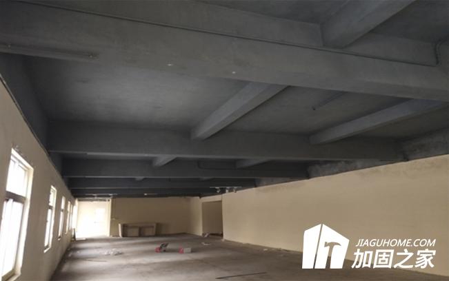 房屋出現(xiàn)裂縫，先做好判斷再施工