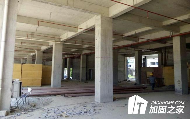 廠房樓板承重加固應(yīng)該如何進行?