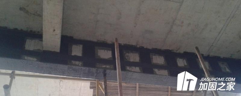 碳纖維布產(chǎn)生空鼓的處理辦法