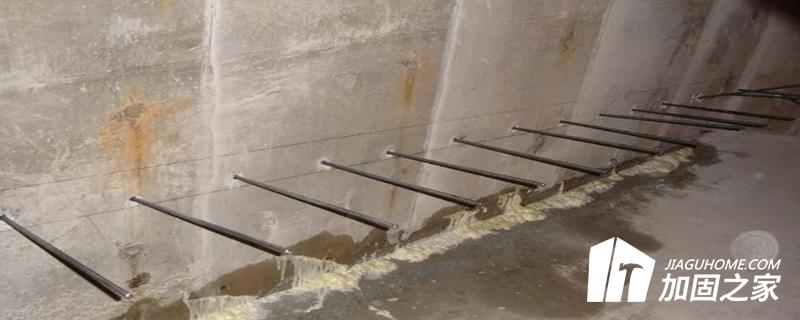 結構配制鋼筋不足造成的裂縫如何修補