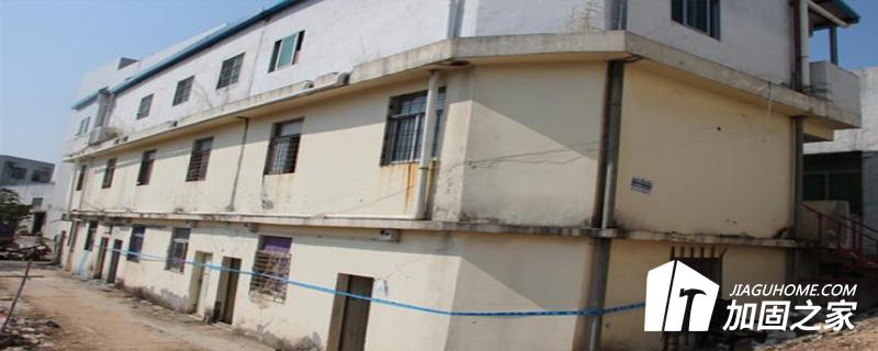 當廠房結(jié)構(gòu)有下列問題，需要進行特殊鑒定