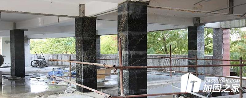 現(xiàn)場(chǎng)施工時(shí)，得按照建筑行業(yè)操作流程去作業(yè)