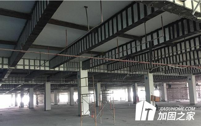 在廠房抗震加固設(shè)計中，如何計算承載力?