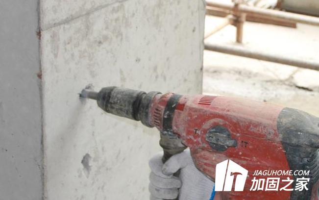 植筋加固時(shí)，植筋膠的使用不容忽視
