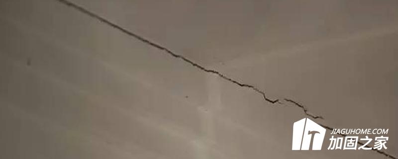 碳纖維布抑制裂縫擴(kuò)展的類型