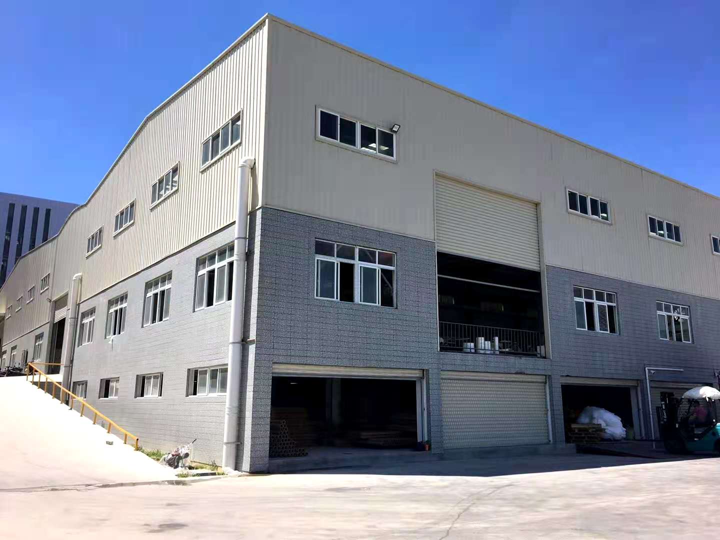 1626060274379871.jpg 130f9b050724a467d95ef5129e44bd1.jpg