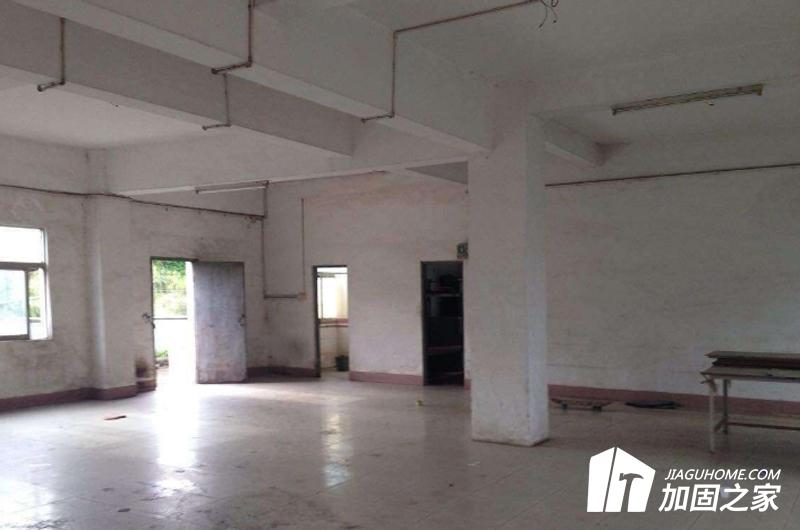 屬于下列情況之一的現(xiàn)有構(gòu)筑物，應(yīng)進行抗震鑒定