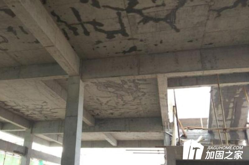 結構構件應符合下列要求