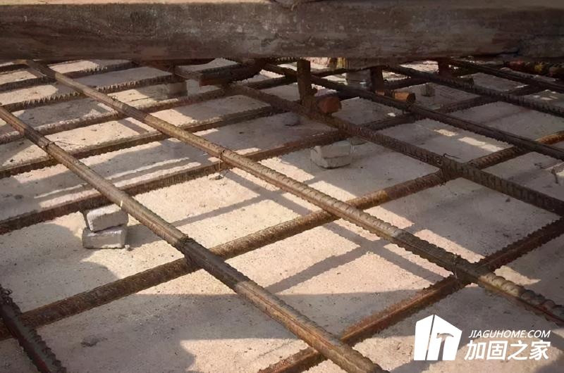 鋼筋配置與配筋保護(hù)層厚度檢測