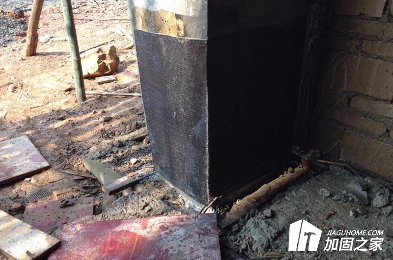 加固施工的全過程應(yīng)有可靠的安全措施