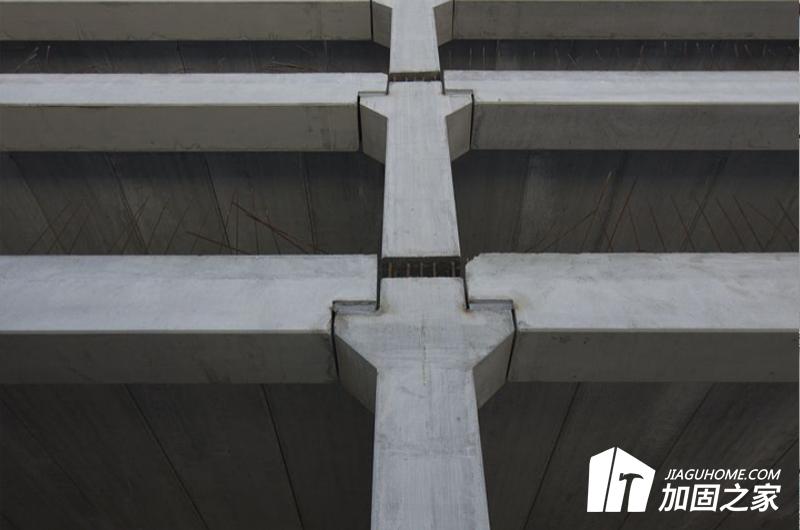 壓入或打入預(yù)制樁檢測中，應(yīng)注意什么?