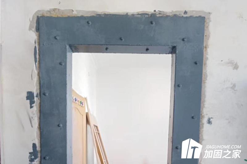 樓板開(kāi)洞加固粘鋼法