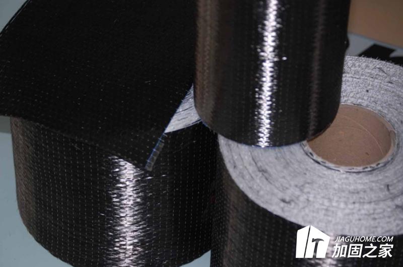 看碳纖維布生產(chǎn)廠家的資質