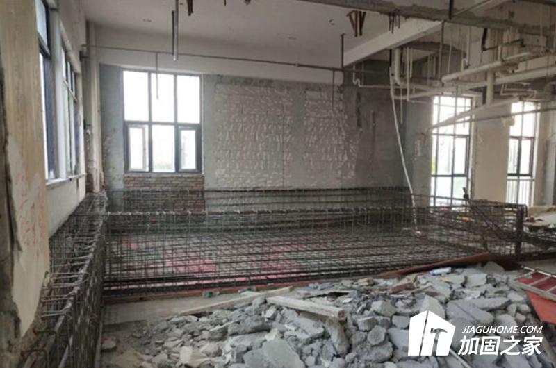 農村房子下沉出現(xiàn)裂縫怎么加固?