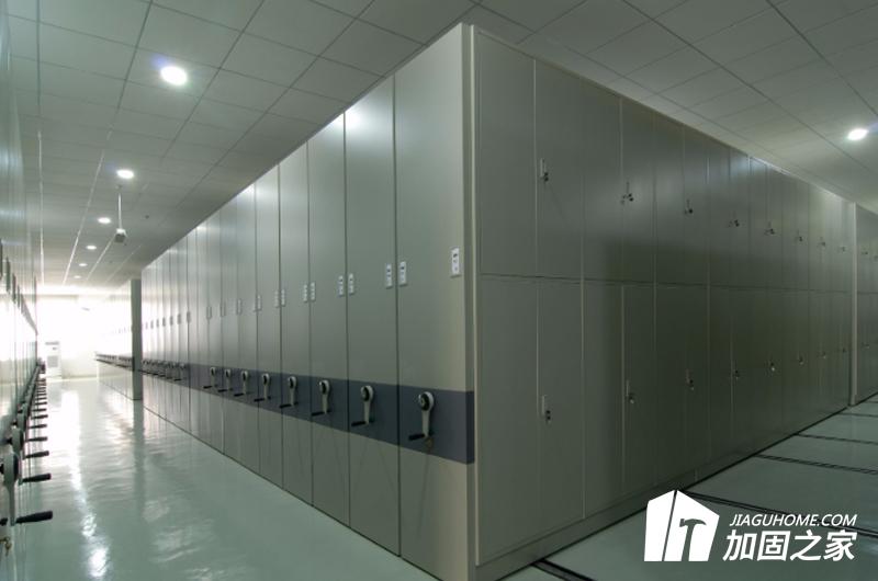 在加固施工環(huán)節(jié)，時(shí)刻關(guān)注檔案室的加固質(zhì)量和加固進(jìn)度