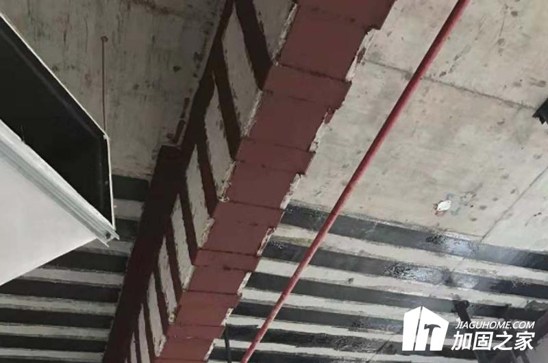 粘鋼加固工程的造價(jià)預(yù)算是多少？