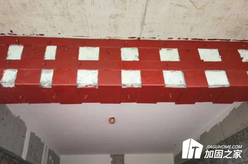 粘鋼加固工程的造價預(yù)算是多少？