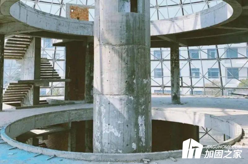 建筑材料原因?qū)е陆ㄖ軗p