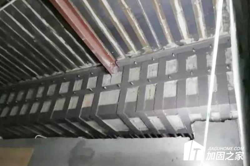 保證梁加固工程項(xiàng)目能高效率、高品質(zhì)地進(jìn)行