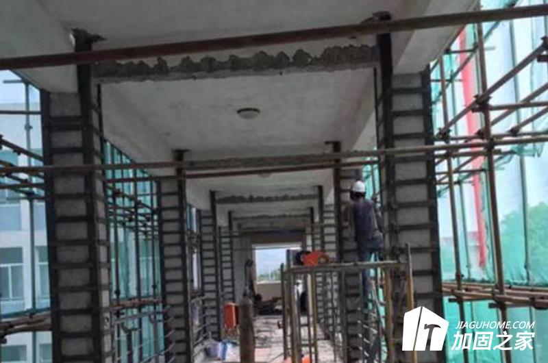 外包鋼加固需要采用優(yōu)質的加固材料