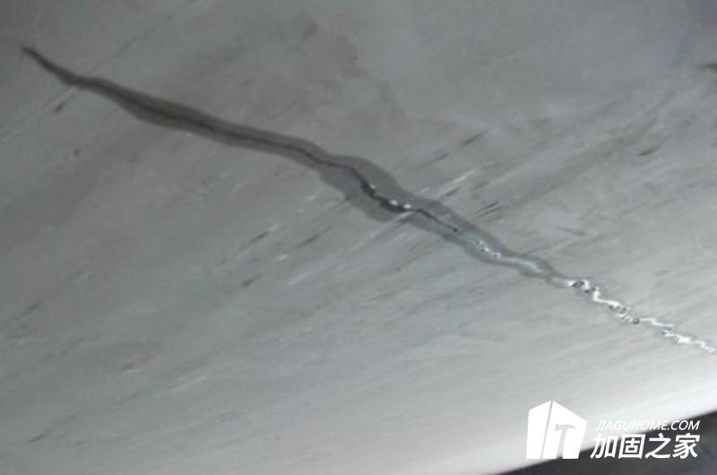 天花板漏水怎么修復?