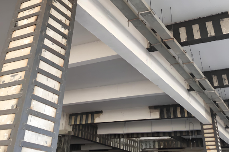 根據(jù)房屋的實際情況，選擇合適的加固材料和方法