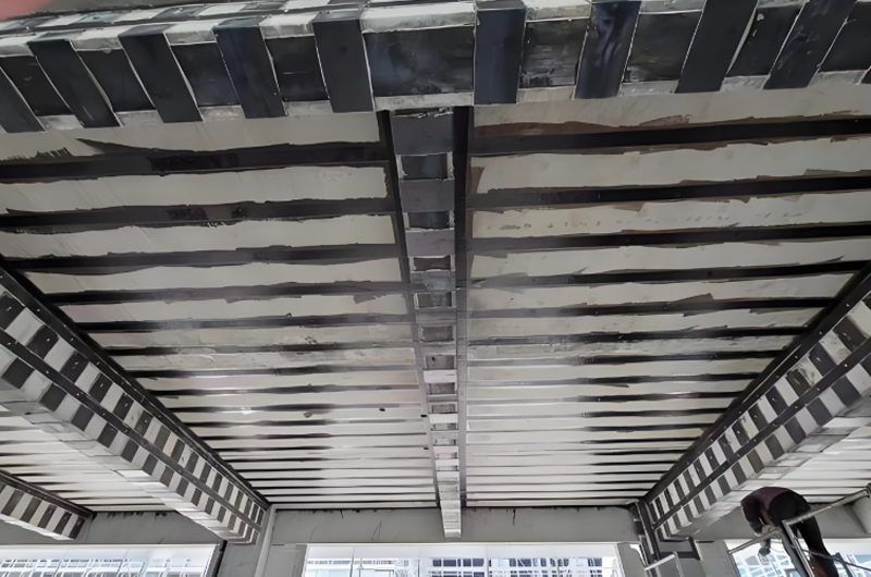 粘鋼加固讓建筑更堅(jiān)固