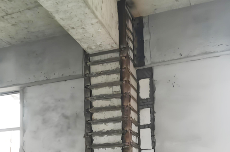 房屋柱加固