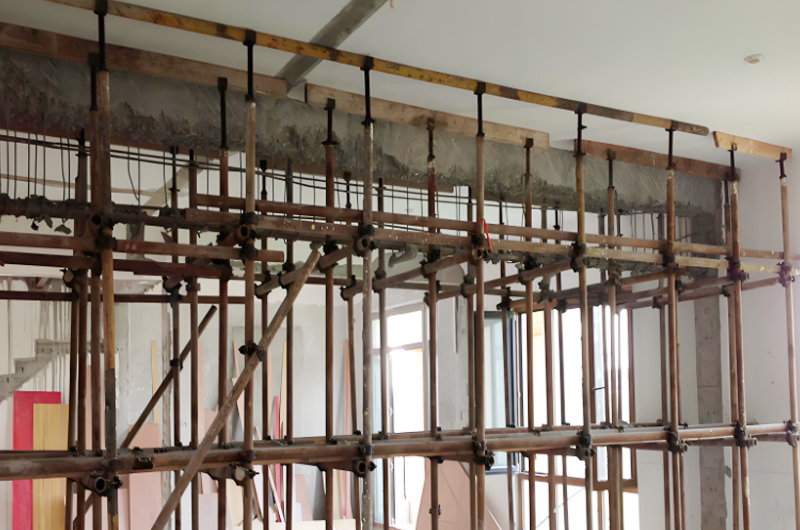 梁擴(kuò)大截面加固法