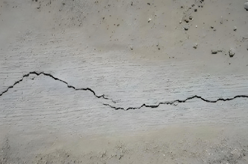 房屋墻體裂縫加固措施