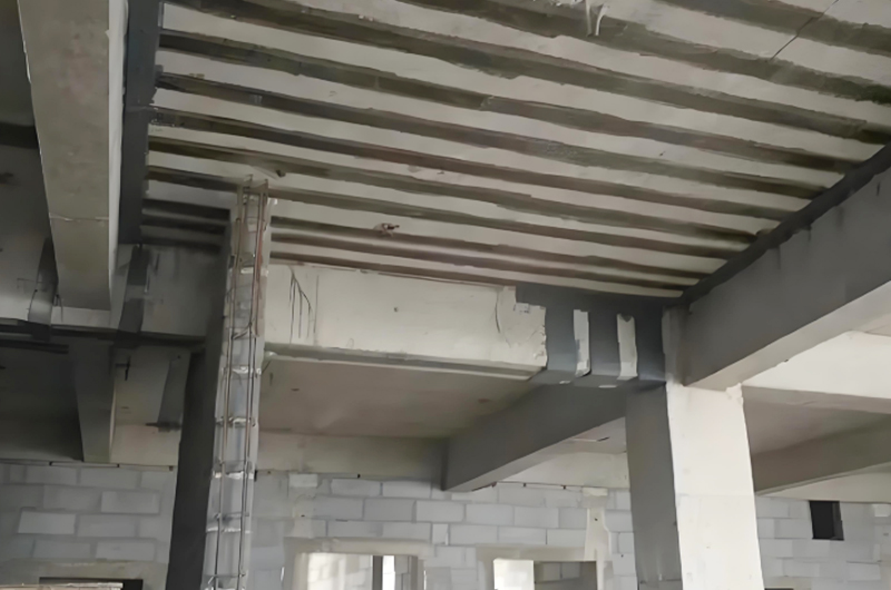 加固改造工程滿足受壓區(qū)高度的要求